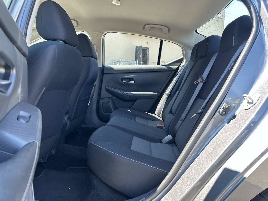 Certified 2020 Nissan Sentra SV FWD image 15