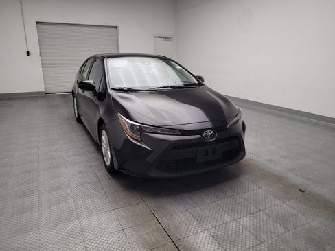 Used 2022 Toyota Corolla LE FWD image 14