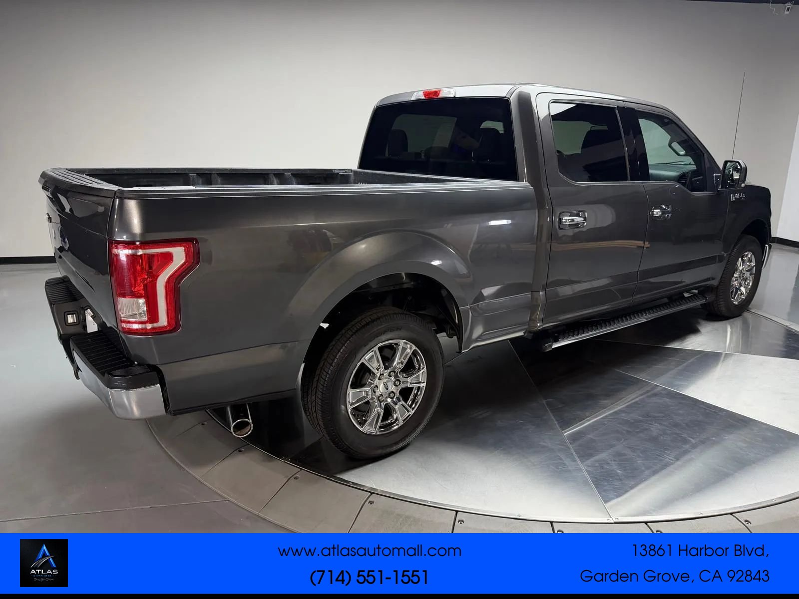 Used 2017 Ford F150 XLT w/ Equipment Group 301A Mid RWD image 2