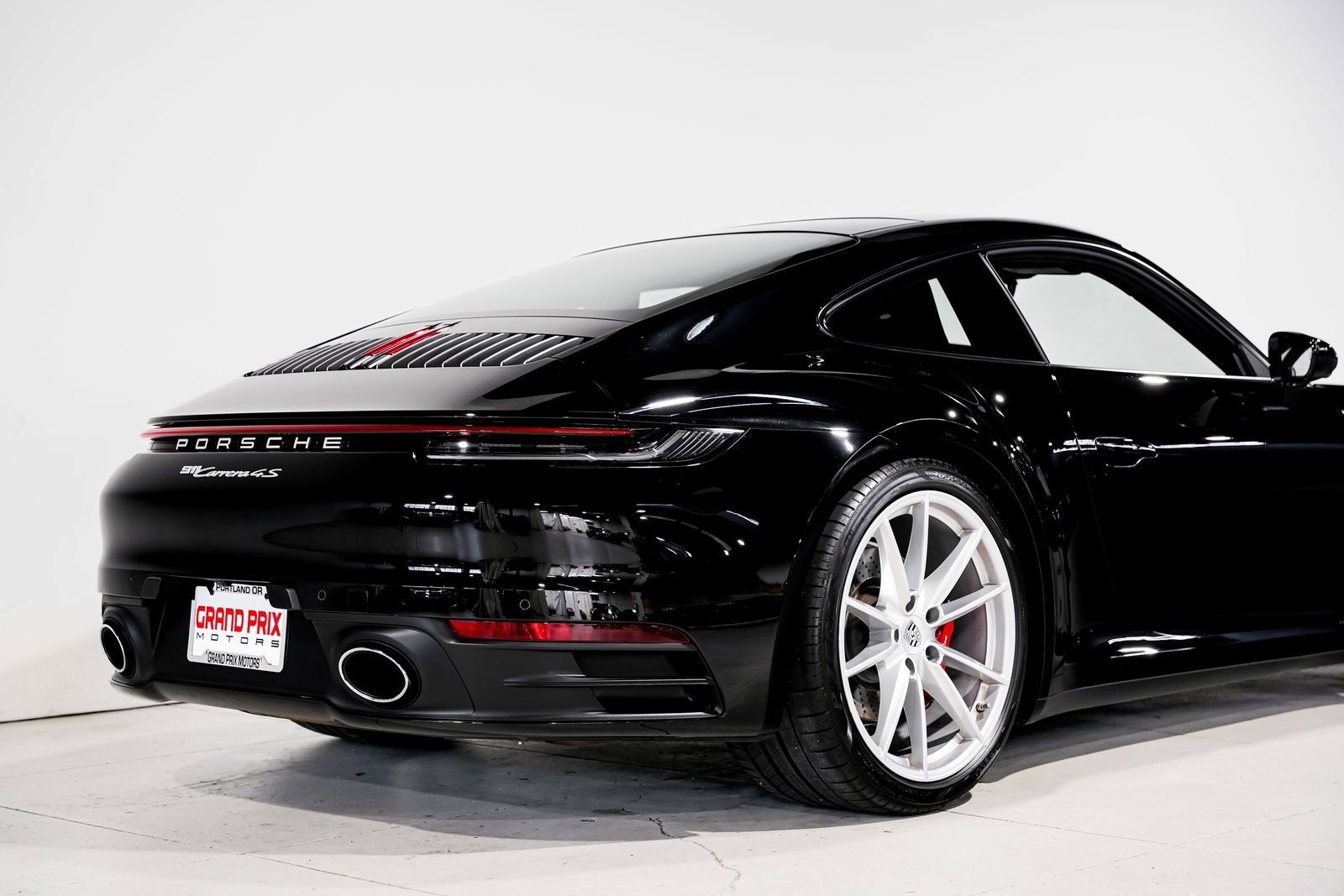 Used 2022 Porsche 911 Carrera 4S AWD/4WD image 37
