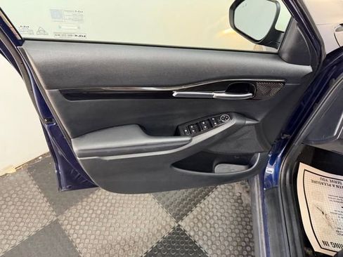 Used 2023 Kia Seltos S w/ Navigation Package FWD image 17
