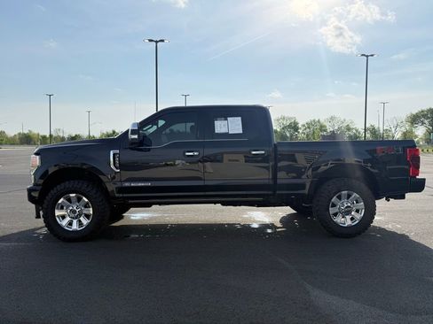 Used 2020 Ford F250 Platinum AWD/4WD image 4