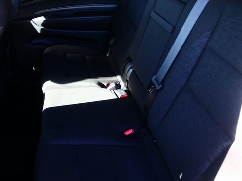 Used 2025 Dodge Durango GT image 12