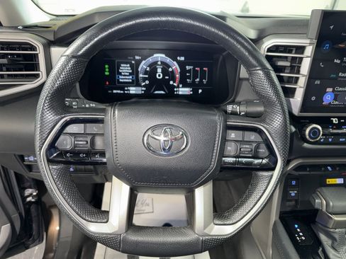 Used 2024 Toyota Tundra Limited w/ Power Package AWD/4WD image 31