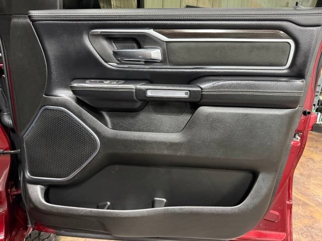 Used 2025 RAM 1500 Laramie AWD/4WD image 26