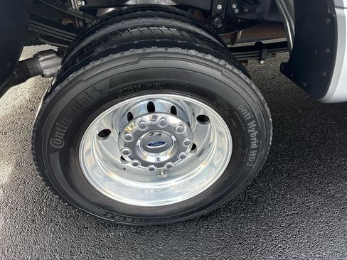 Used 2020 Ford F450 Platinum w/ FX4 Off-Road Package image 22
