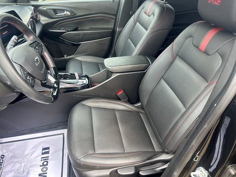 Used 2025 Chevrolet Trax RS w/ Driver Confidence Package image 15