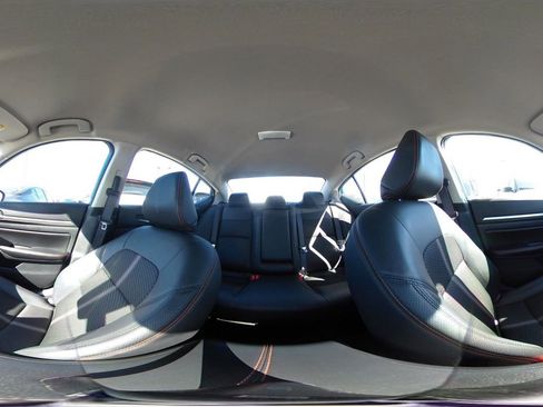 Used 2025 Nissan Altima 2.5 SR image 42