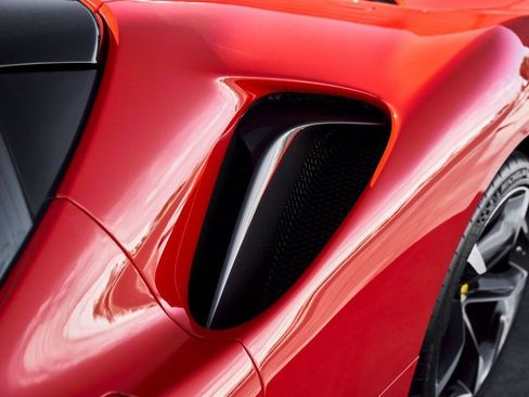 Used 2023 Ferrari SF90 Stradale AWD/4WD image 9