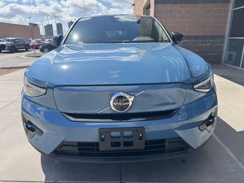 Used 2022 Volvo C40 P8 Recharge Ultimate image 8