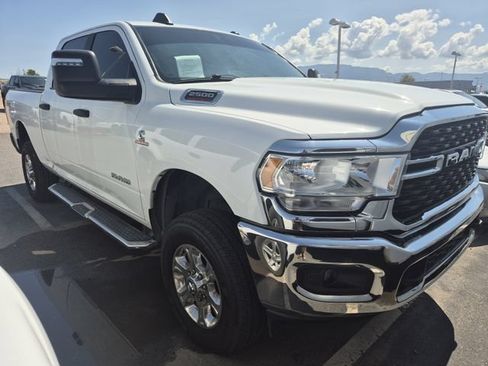 Used 2024 RAM 2500 Big Horn AWD/4WD image 2