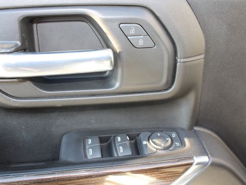 Used 2023 Chevrolet Silverado 2500 LT w/ Convenience Package image 44