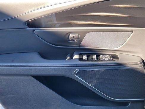 New 2026 Lincoln Nautilus Premier w/ Jet Appearance Package image 23