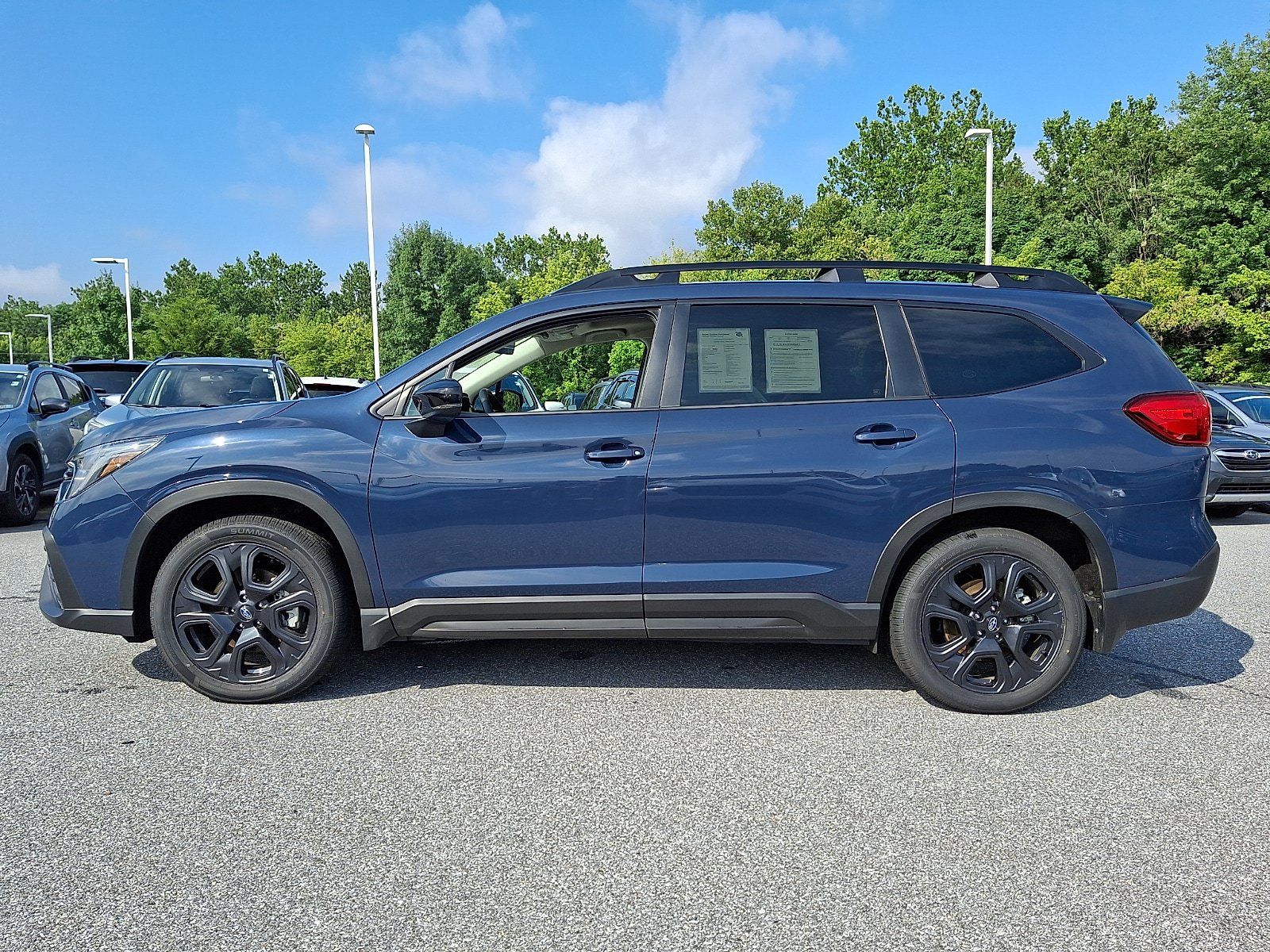 Used 2024 Subaru Ascent Onyx Edition AWD/4WD image 7