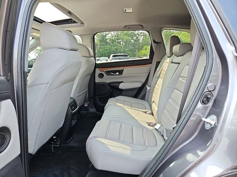 Certified 2022 Honda CR-V Touring image 10