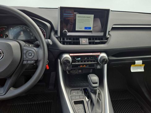 New 2025 Toyota RAV4 LE image 7