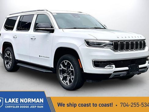 Certified 2024 Jeep Wagoneer Series III AWD/4WD image 1