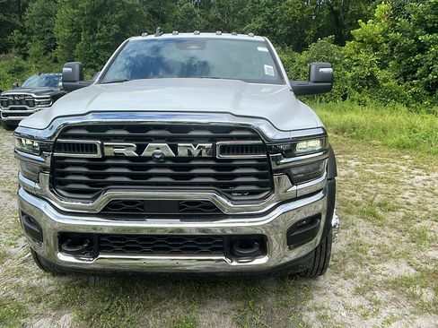 New 2025 RAM 5500 Tradesman image 3
