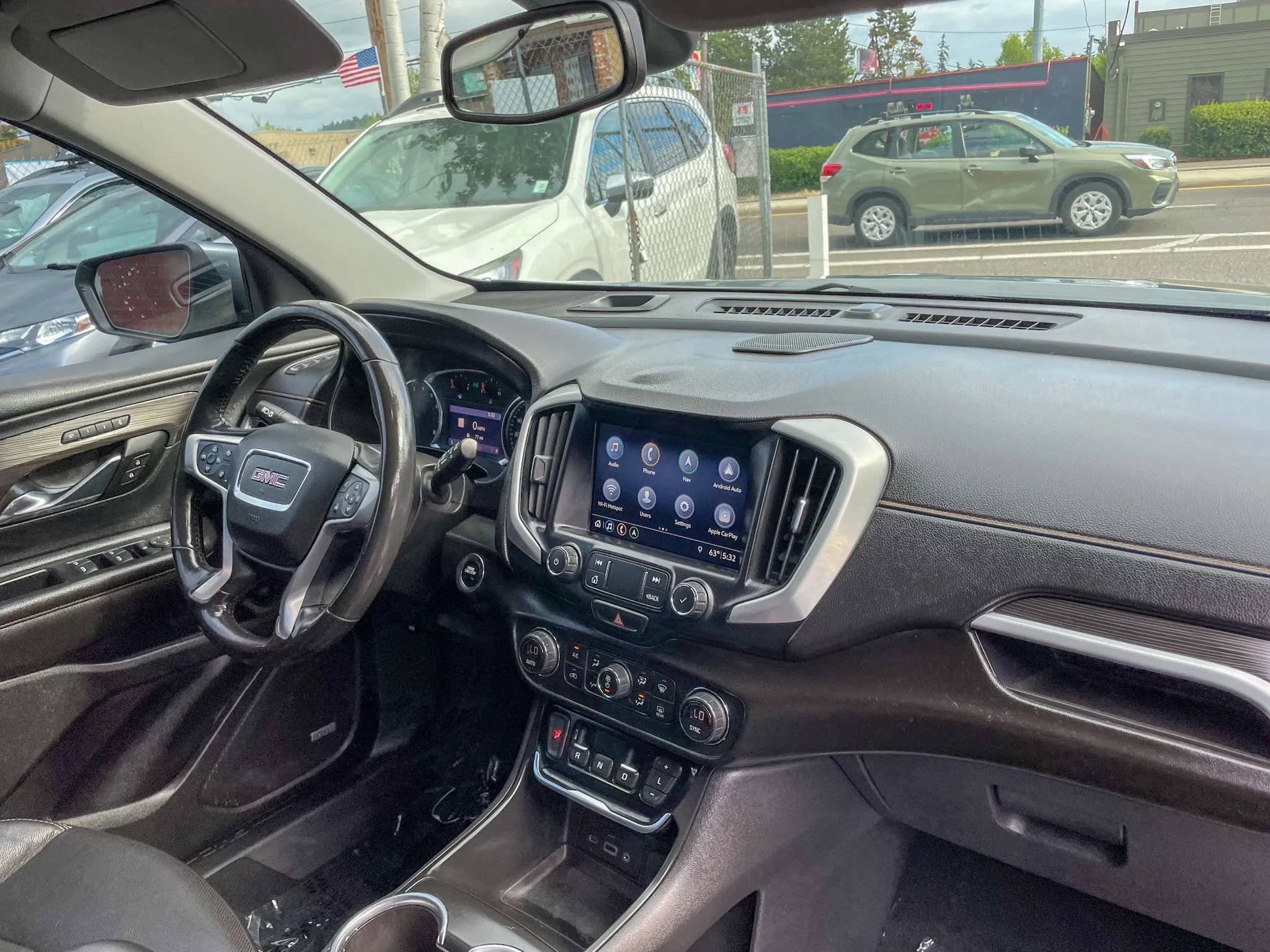 Used 2021 GMC Terrain SLT w/ Infotainment Package II AWD/4WD image 37