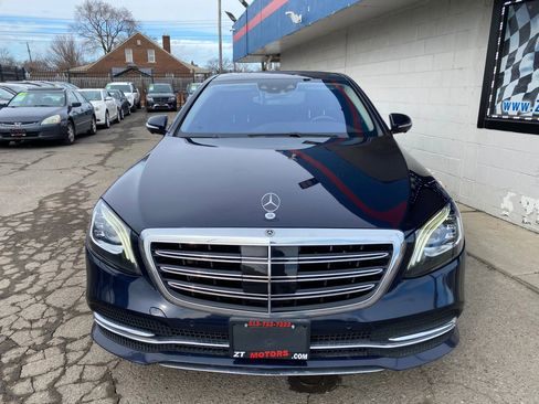 Used 2020 Mercedes-Benz S 560 4MATIC Sedan w/ Premium Package image 5