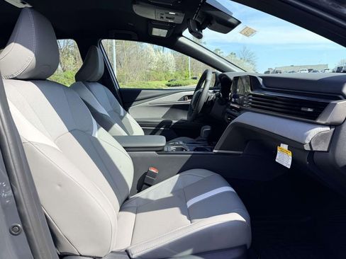 New 2026 Toyota Camry SE image 12