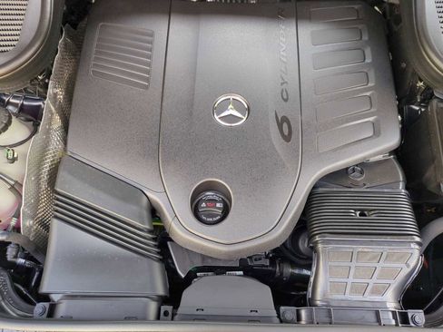 New 2025 Mercedes-Benz GLS 450 4MATIC image 15