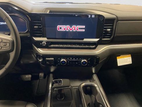 New 2026 GMC Sierra 1500 SLT w/ SLT Convenience Package image 12