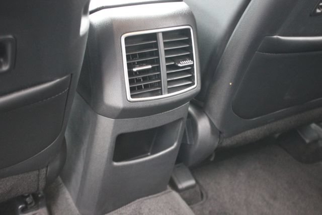 Used 2025 Kia Sportage EX AWD/4WD image 26
