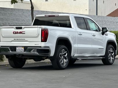Used 2022 GMC Sierra 1500 SLT w/ SLT Convenience Package