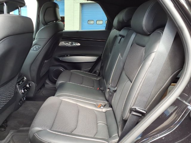 Used 2024 Genesis GV70 2.5T w/ Sport Prestige Package AWD/4WD image 12