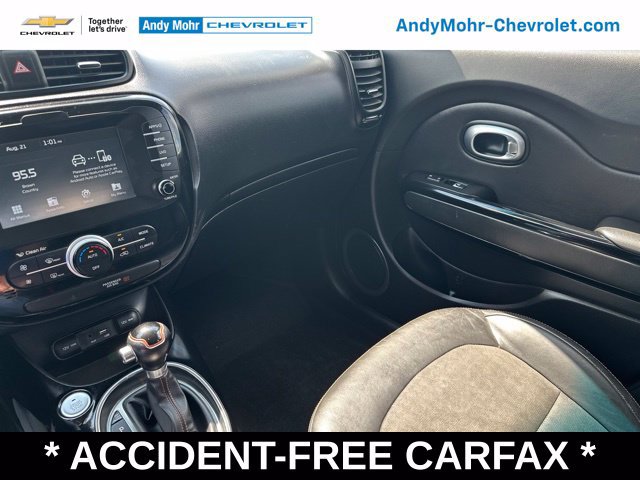 Used 2019 Kia Soul ! FWD image 45