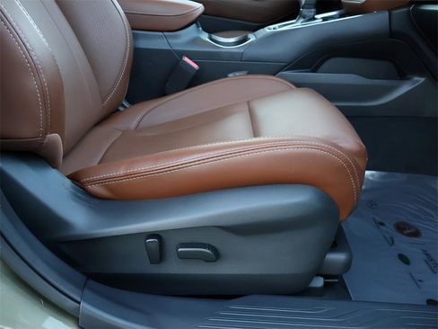 Used 2024 Subaru Outback Touring XT image 12