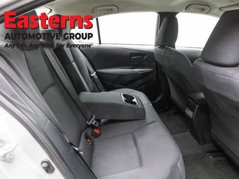 Used 2023 Toyota Corolla LE image 23
