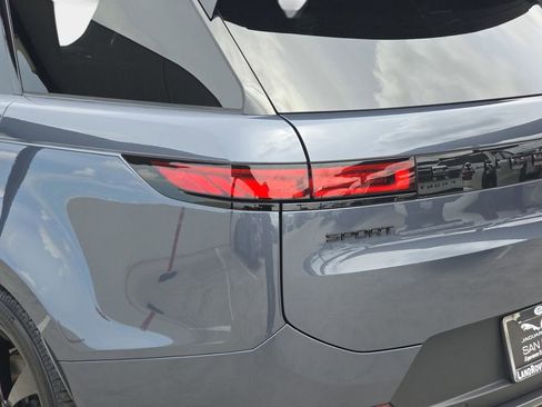 New 2026 Land Rover Range Rover Sport SE AWD/4WD image 36