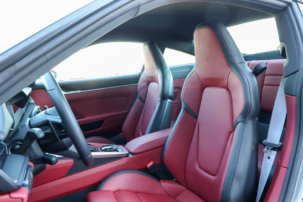 Certified 2026 Porsche 911 Carrera S RWD image 5