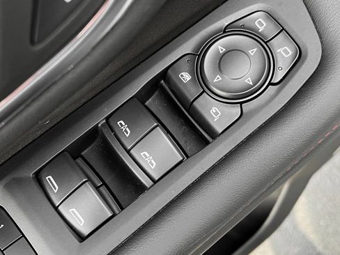 Used 2024 Chevrolet Suburban RST image 26