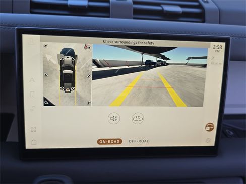 New 2025 Land Rover Defender 110 S image 23