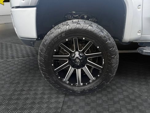 Used 2022 GMC Sierra 2500 Denali AWD/4WD image 14