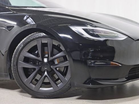Used 2022 Tesla Model S Plaid image 5