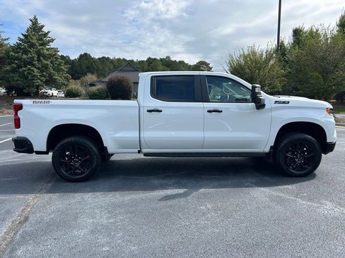 New 2026 Chevrolet Silverado 1500 LT Trail Boss w/ LPO, Dark Essentials Package image 23