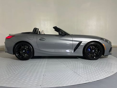New 2026 BMW Z4 M40i w/ Premium Package image 8