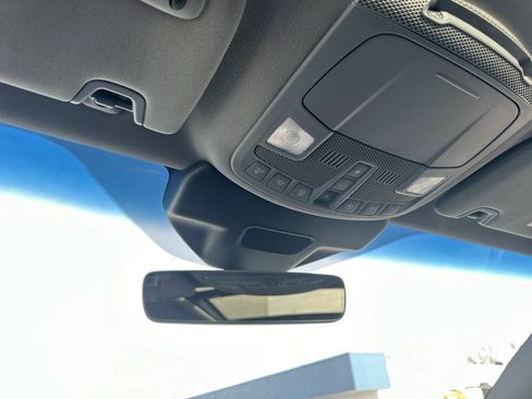 Used 2020 Lincoln Nautilus Reserve w/ Equipment Group 202A image 24