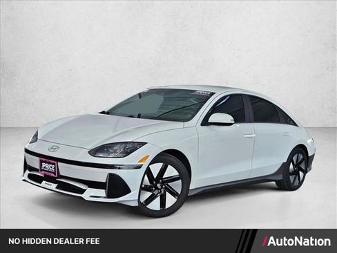 Used 2024 Hyundai Ioniq 6 SE RWD image 1