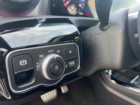 Certified 2025 Mercedes-Benz CLA 250 4MATIC image 20