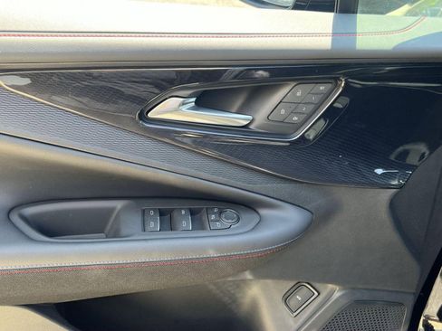 New 2025 Chevrolet Blazer EV RS image 10