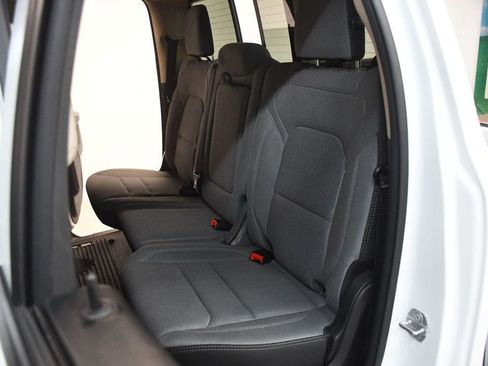 Used 2020 RAM 1500 Big Horn AWD/4WD image 34