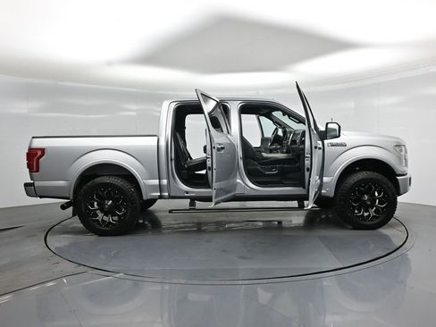 Used 2015 Ford F150 Platinum image 3