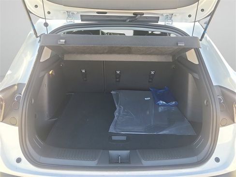 New 2026 Chevrolet Trax LT image 11