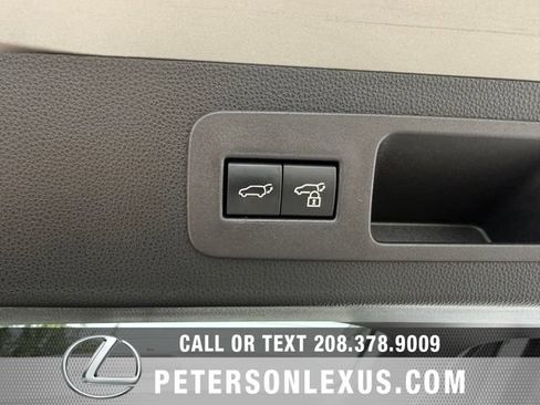 Used 2023 Lexus LX 600 4WD w/ Interior Upgrade Package image 26