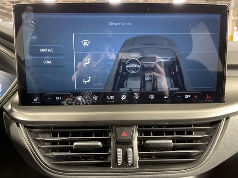 Used 2023 Ford Escape Active w/ Tech Pack #2 image 24